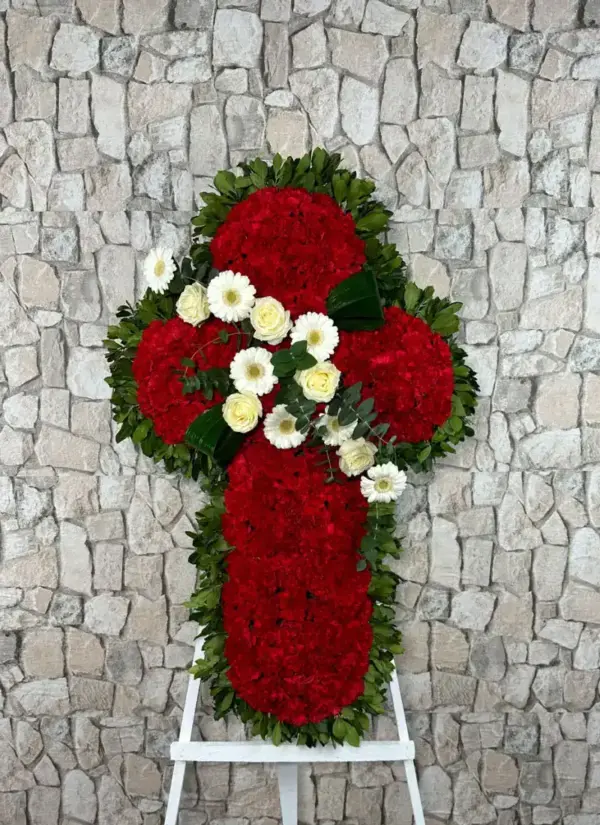 Cruz de flores Celestina